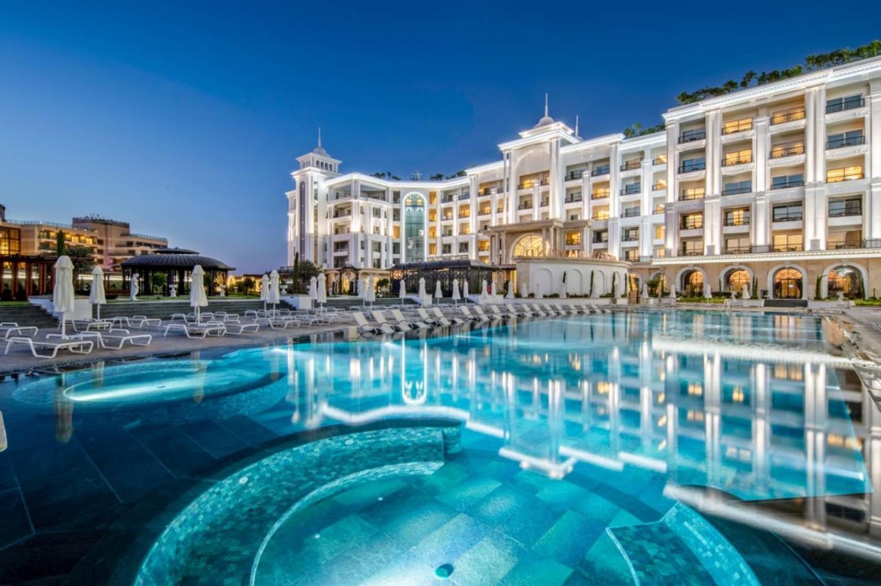 Merit Royal Diamond Hotel & Spa Kyrenia  Exteriör bild